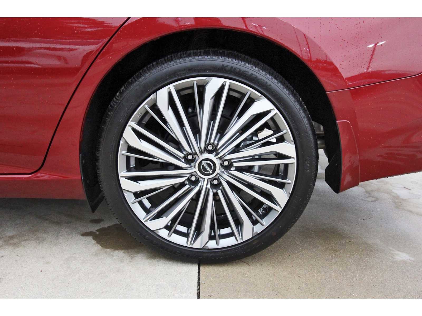 Used 2025 Nissan Altima 2.5 SL image 26