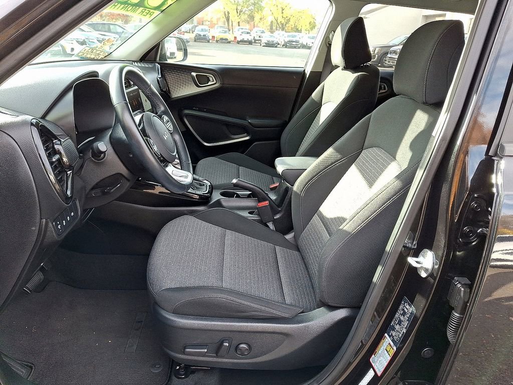 Certified 2023 Kia Soul EX image 14