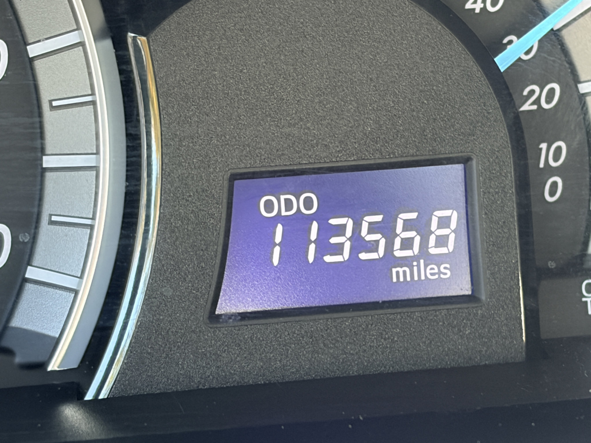 Used 2014 Toyota Camry SE FWD image 12