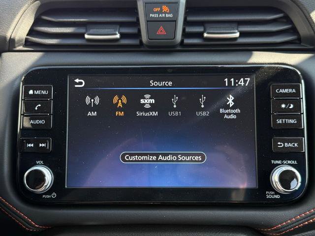 New 2025 Nissan Versa SR w/ Trunk Package FWD image 28