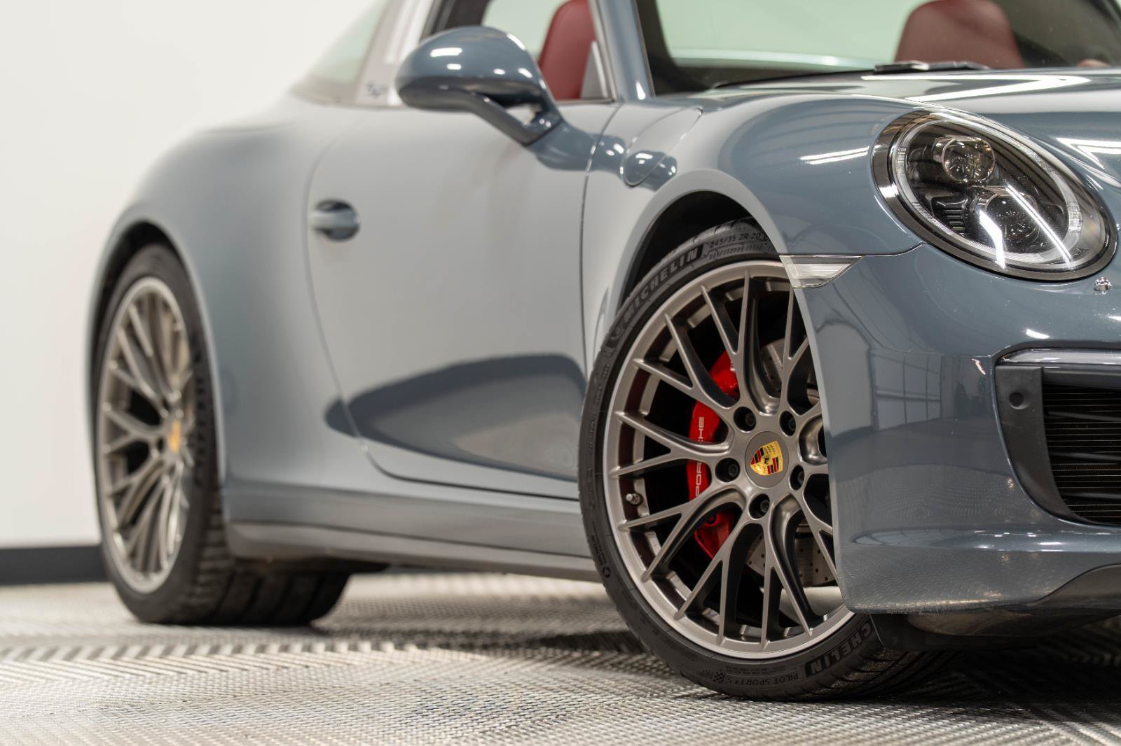Used 2017 Porsche 911 Targa 4S AWD/4WD image 41