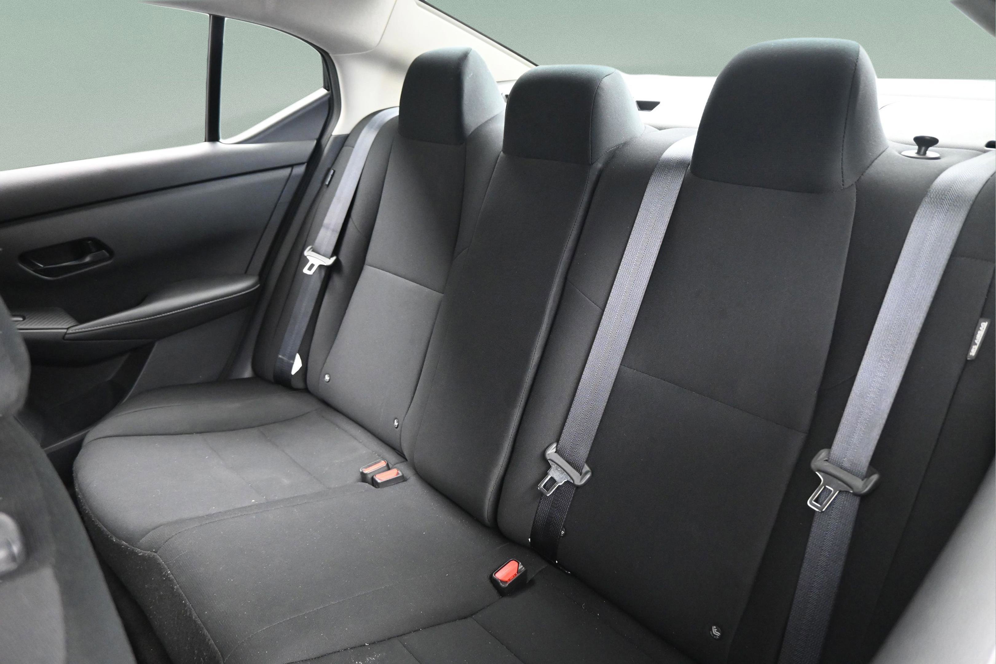 Used 2025 Nissan Sentra S FWD image 37