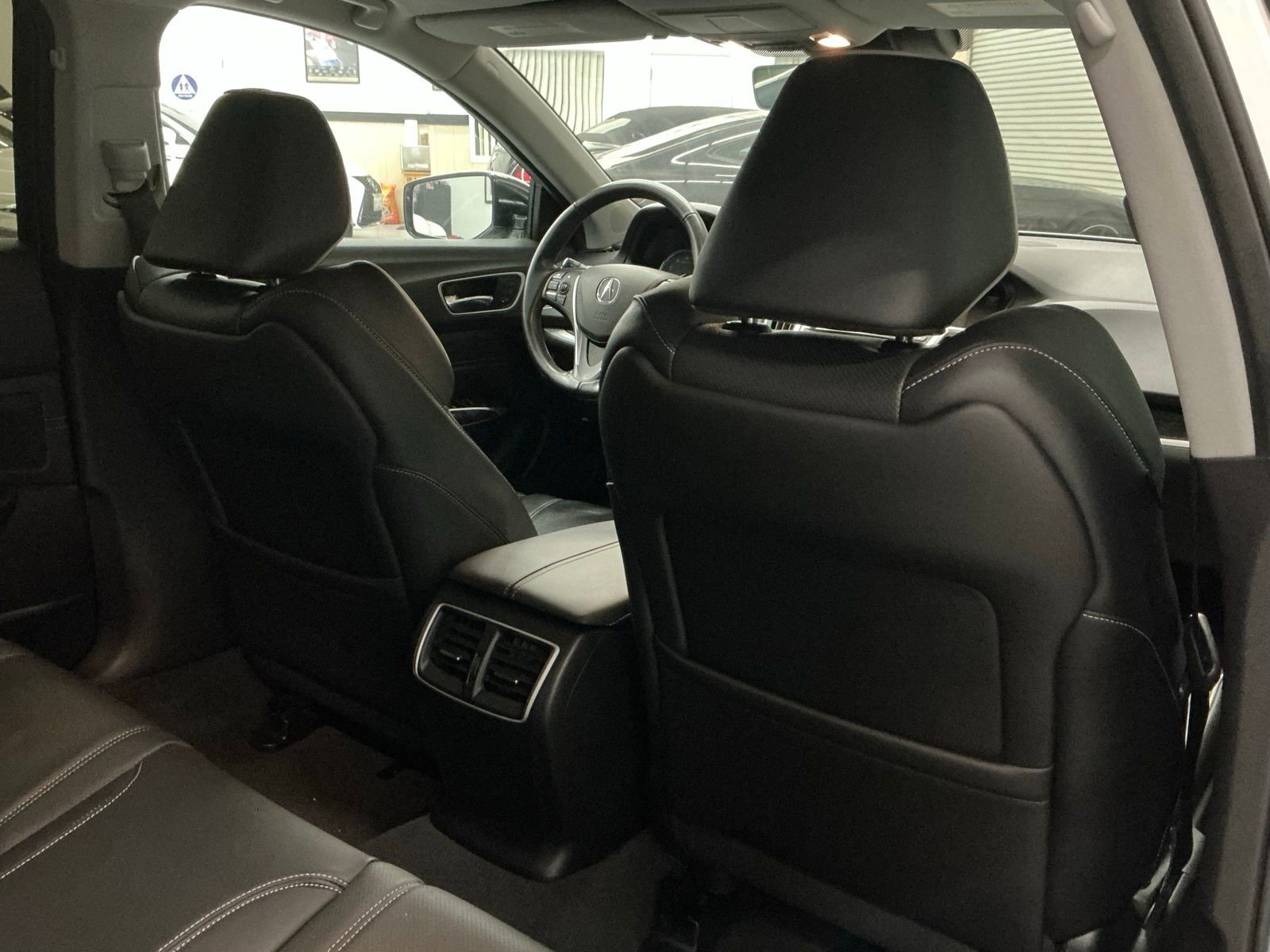 Used 2020 Acura TLX V6 w/ Technology Package image 16