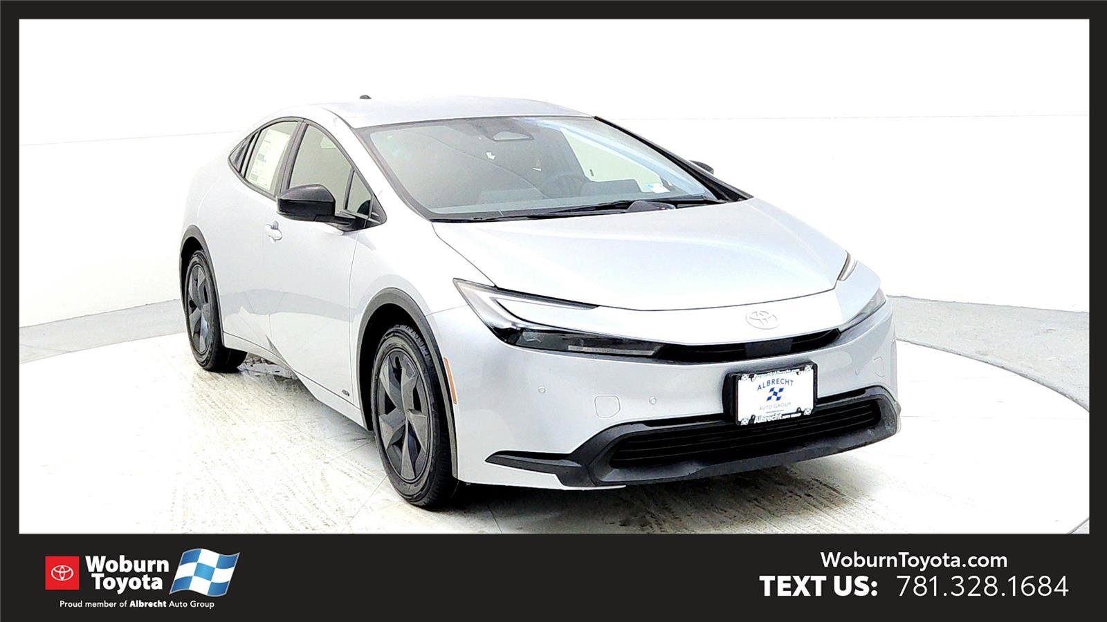 New 2026 Toyota Prius LE image 1