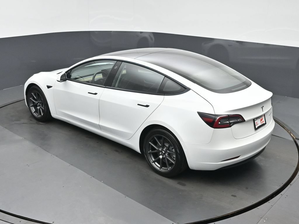 Used 2021 Tesla Model 3 Long Range AWD/4WD image 32
