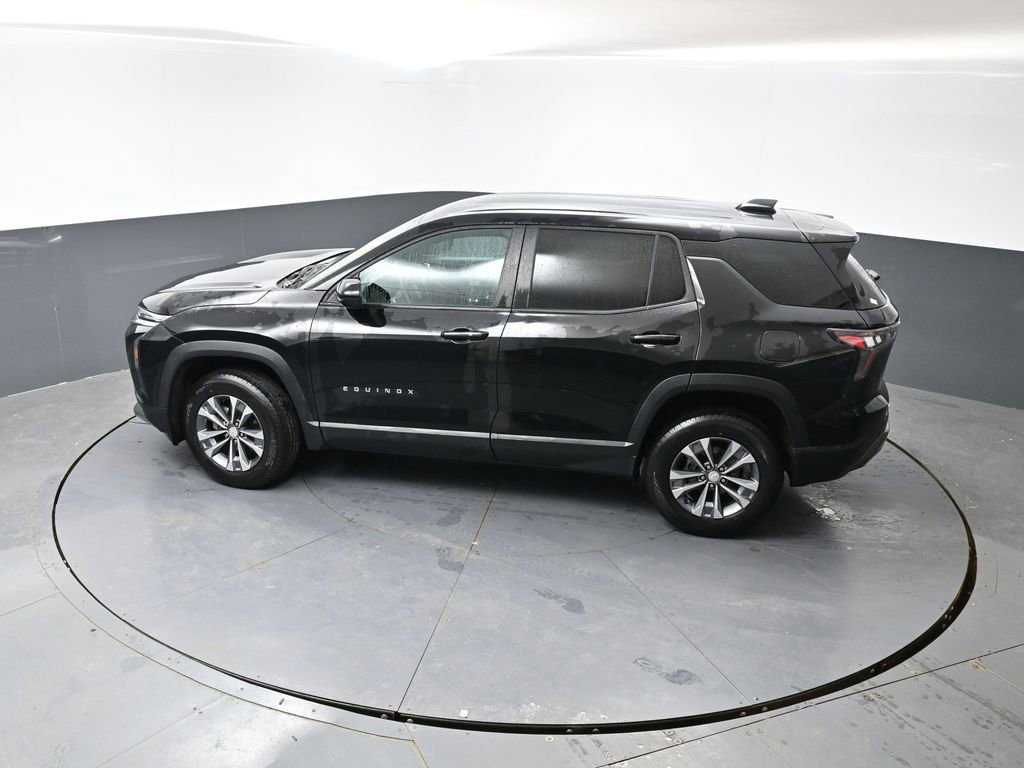 Used 2025 Chevrolet Equinox LT FWD image 20
