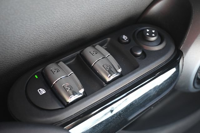 Used 2024 MINI Cooper S FWD image 40