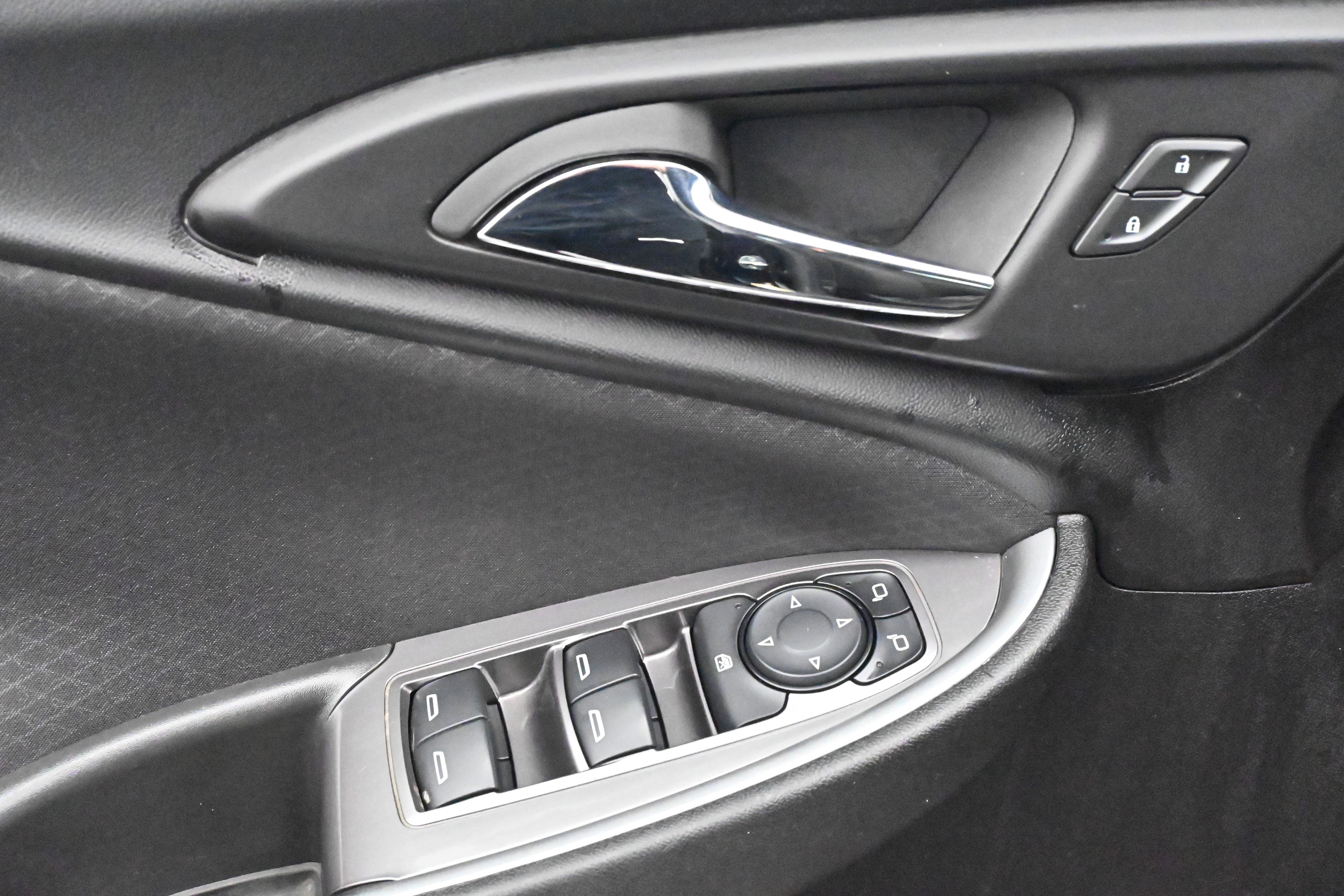 Used 2024 Chevrolet Malibu RS FWD image 15