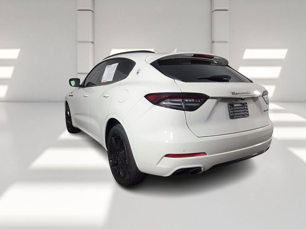 Used 2022 Maserati Levante GT image 7