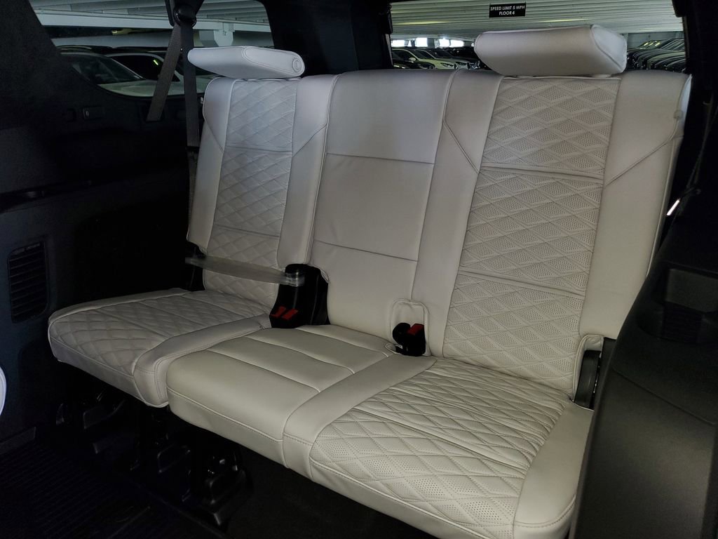 New 2026 Cadillac Escalade ESV Platinum Sport w/ LPO, ONYX Package image 12