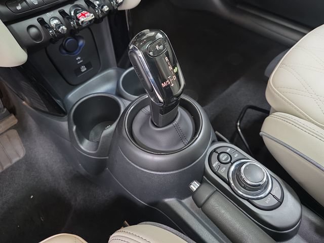 Certified 2024 MINI Cooper S FWD image 22