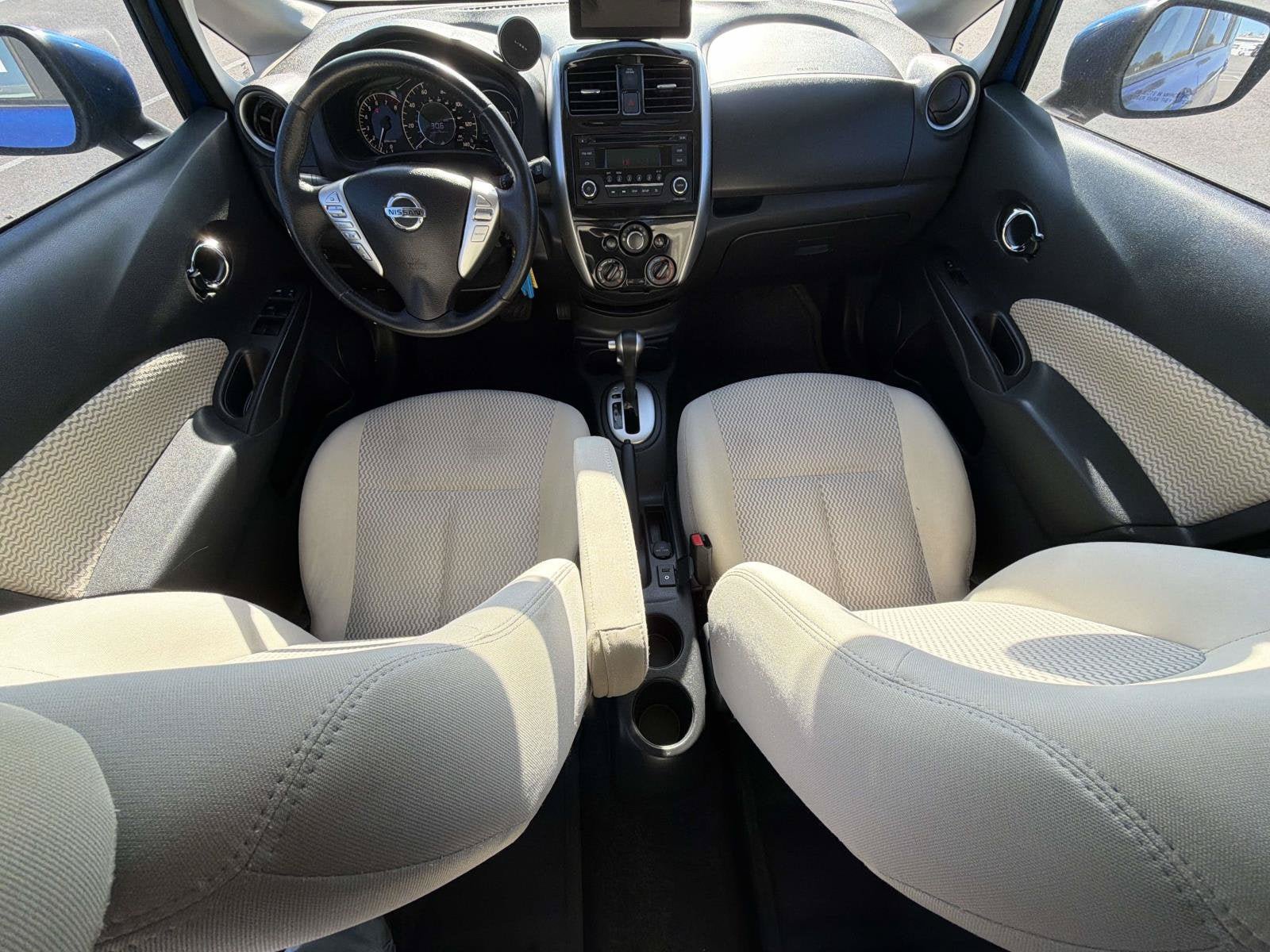 Used 2015 Nissan Versa Note SV FWD image 19