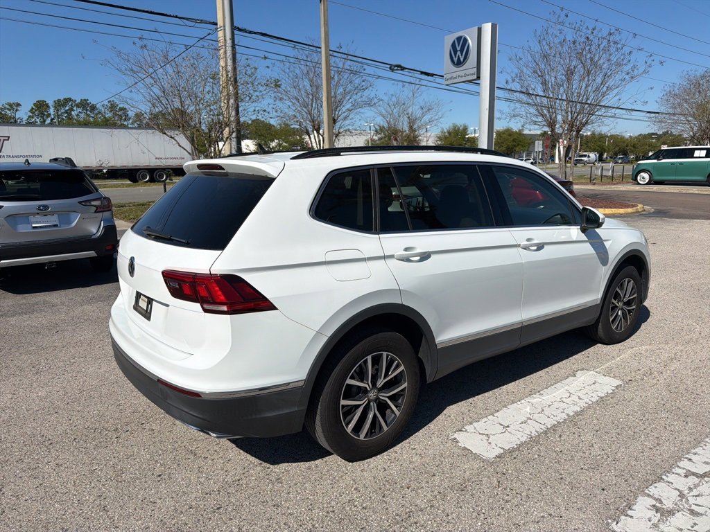 Certified 2020 Volkswagen Tiguan SE w/ Panoramic Sunroof Package image 8