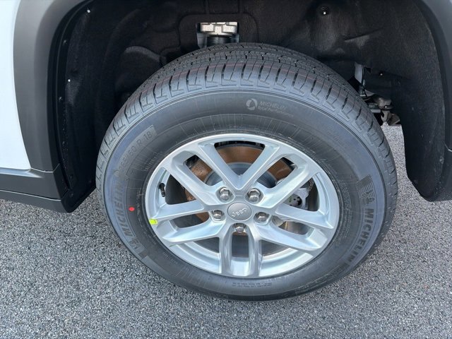 New 2025 Jeep Grand Cherokee Laredo X image 7