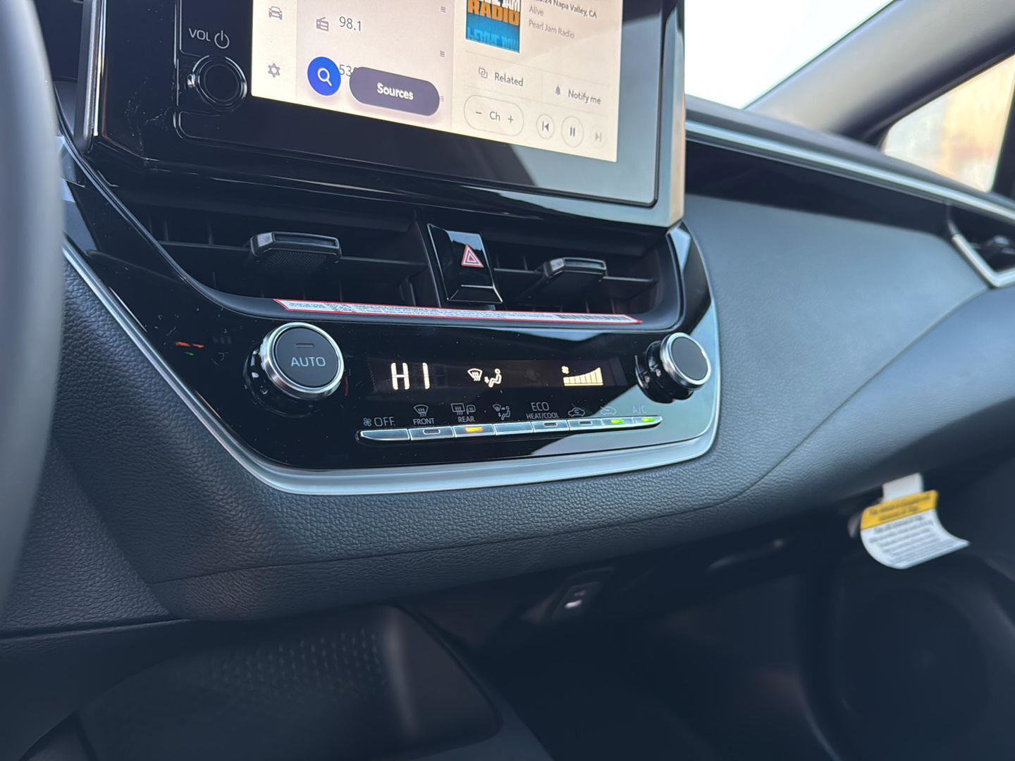 New 2026 Toyota Corolla SE image 22