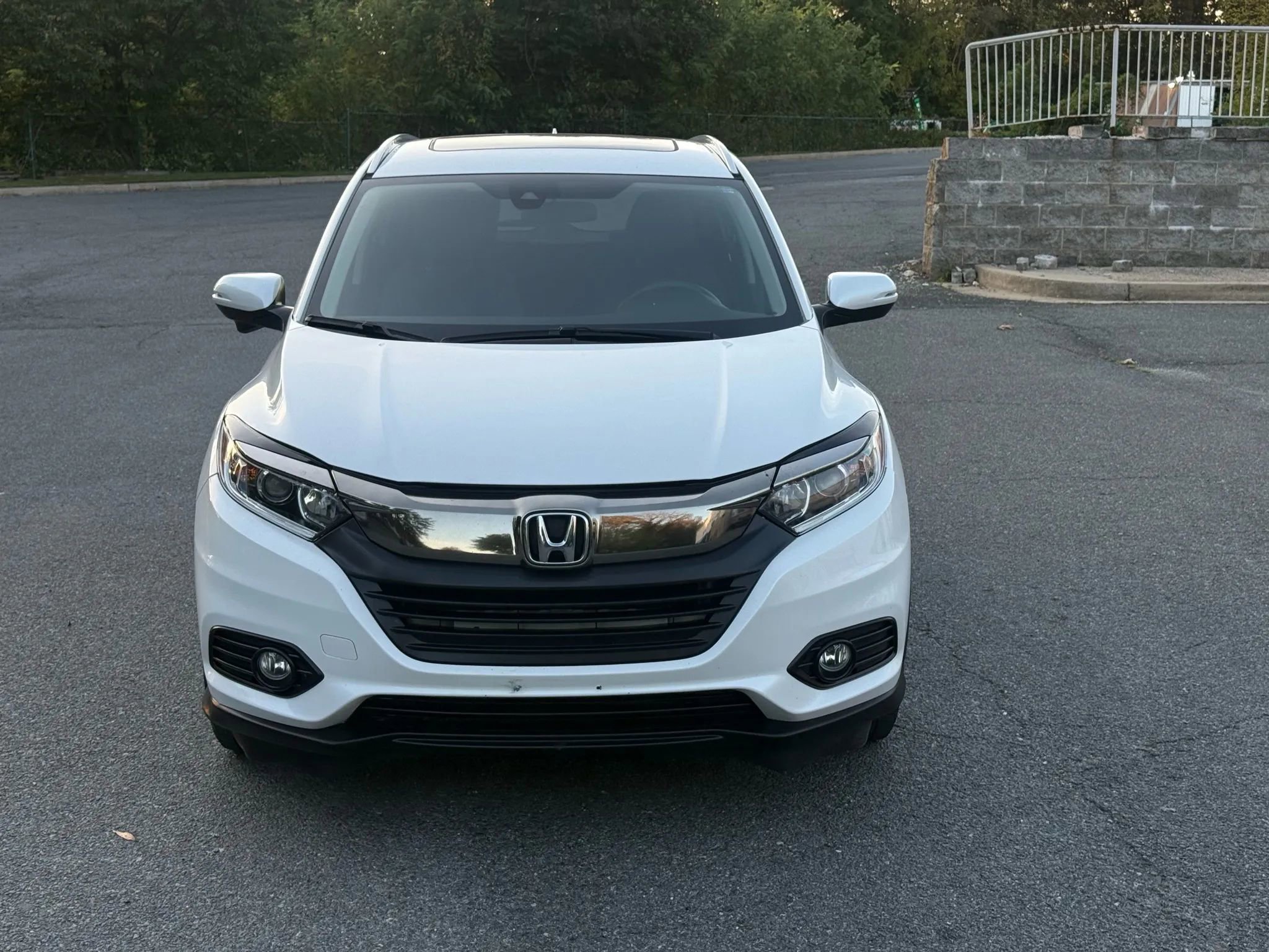 Used 2022 Honda HR-V EX image 6