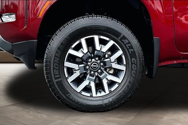 Certified 2024 Nissan Frontier SL RWD image 33
