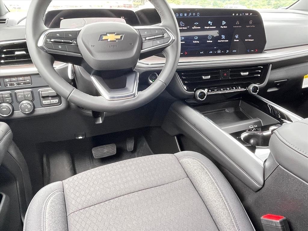 New 2026 Chevrolet Tahoe LS w/ LPO, Dark Essentials Package AWD/4WD image 9