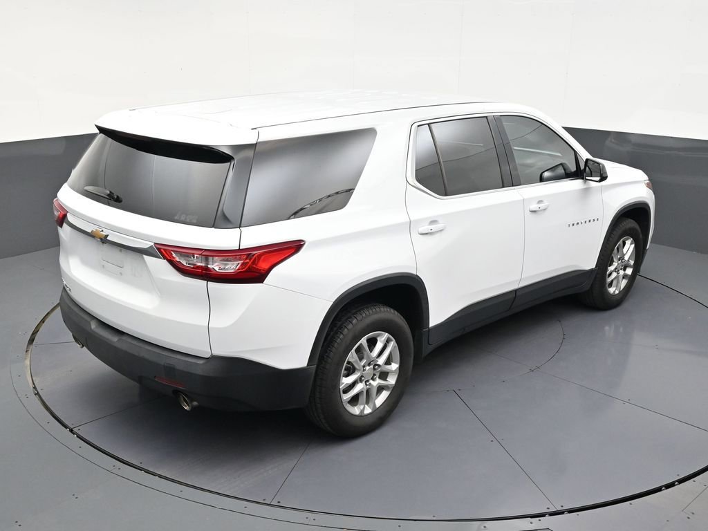 Used 2020 Chevrolet Traverse LS FWD image 16