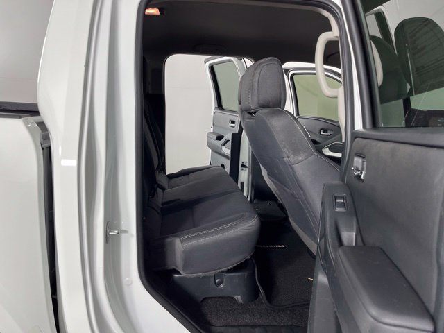 Used 2024 Nissan Frontier SV w/ Technology Package RWD image 43