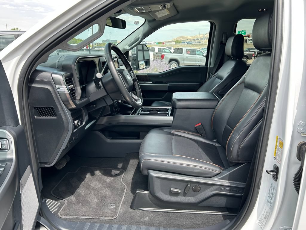 Used 2026 Ford F350 Lariat w/ Chrome Package AWD/4WD image 8