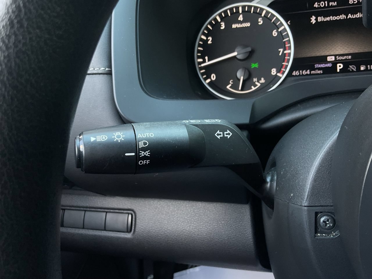 Used 2024 Nissan Pathfinder S FWD image 37