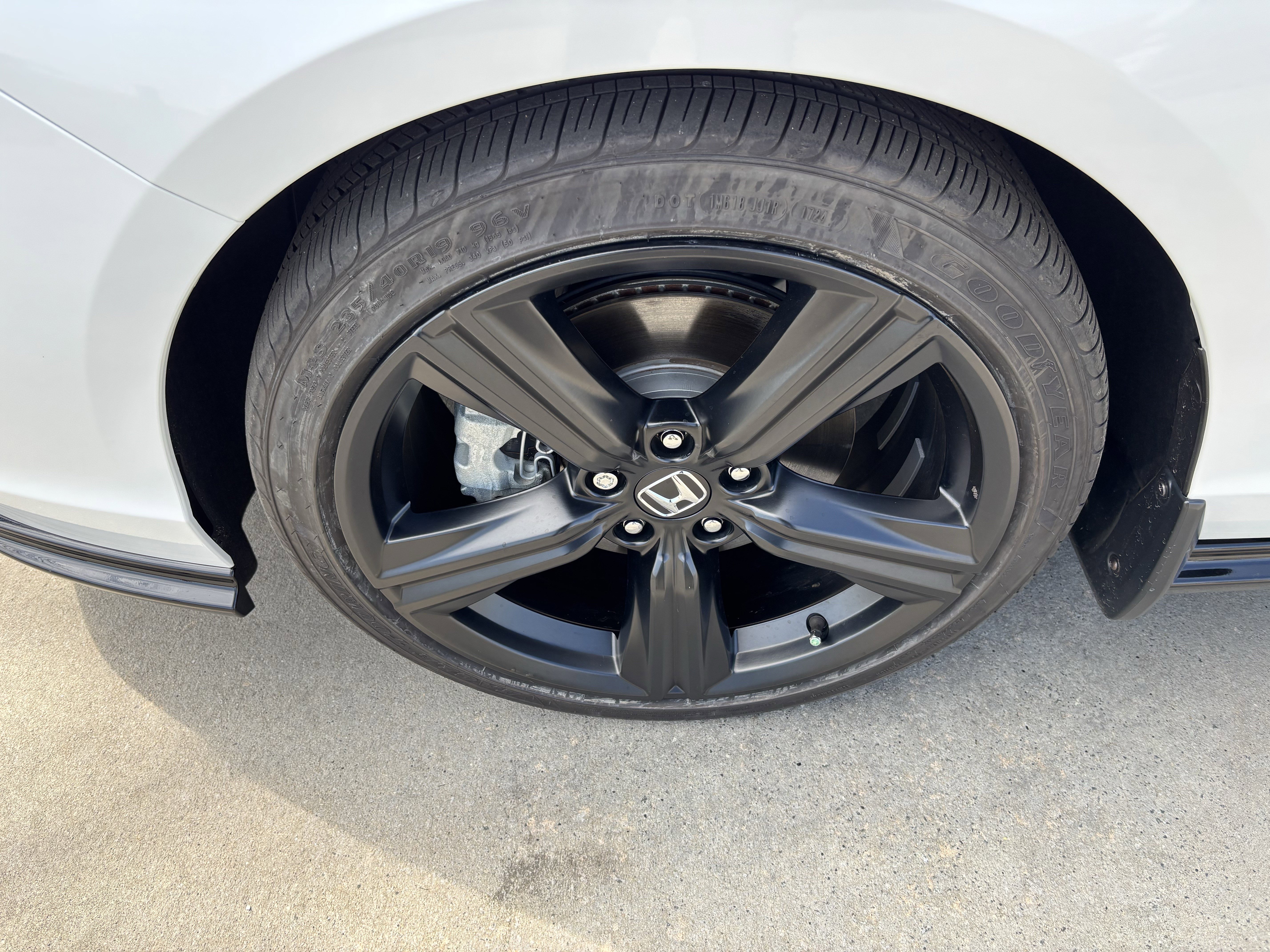 Used 2024 Honda Accord Sport image 13