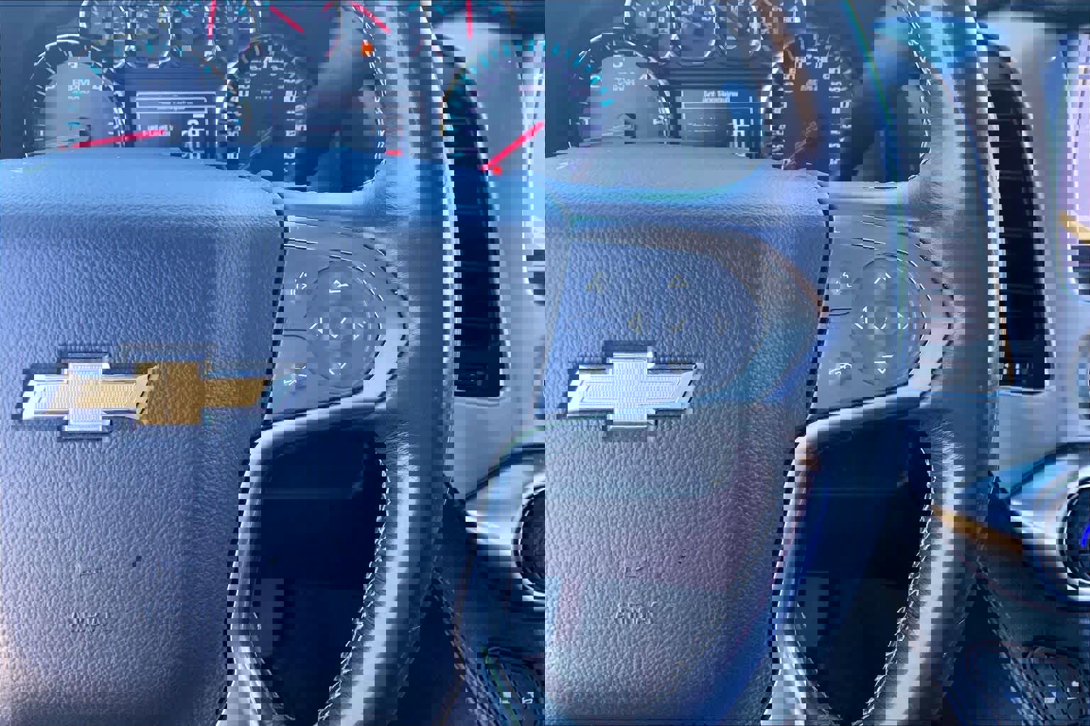 Used 2018 Chevrolet Tahoe LT w/ Luxury Package image 24