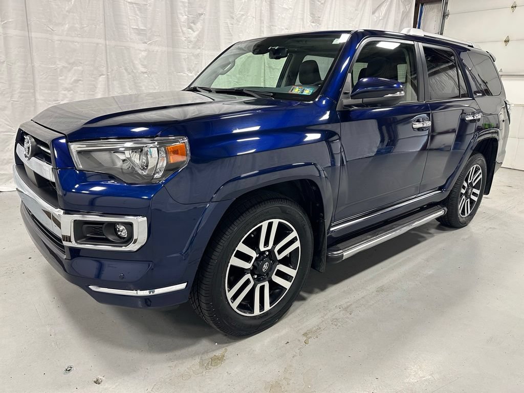 Used 2022 Toyota 4Runner Limited AWD/4WD image 3