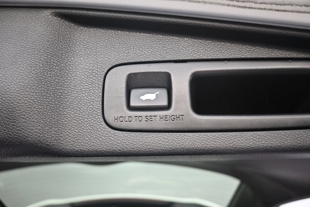 Used 2019 Honda CR-V Touring image 28