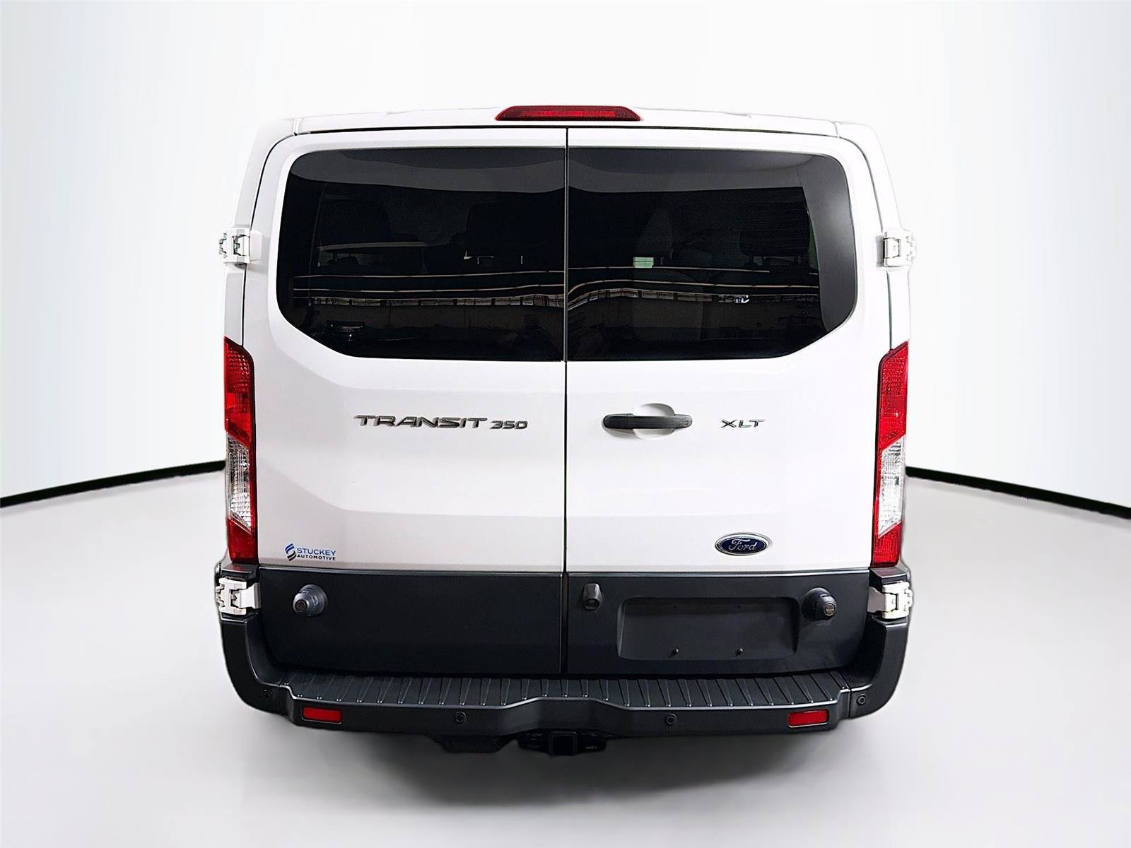 Used 2016 Ford Transit 350 XLT RWD image 10