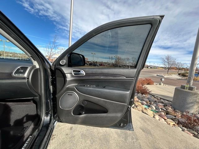 Used 2017 Jeep Grand Cherokee Summit image 20