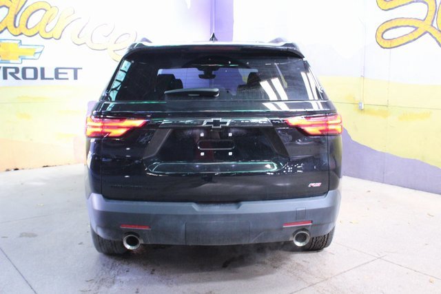Used 2023 Chevrolet Traverse RS image 7