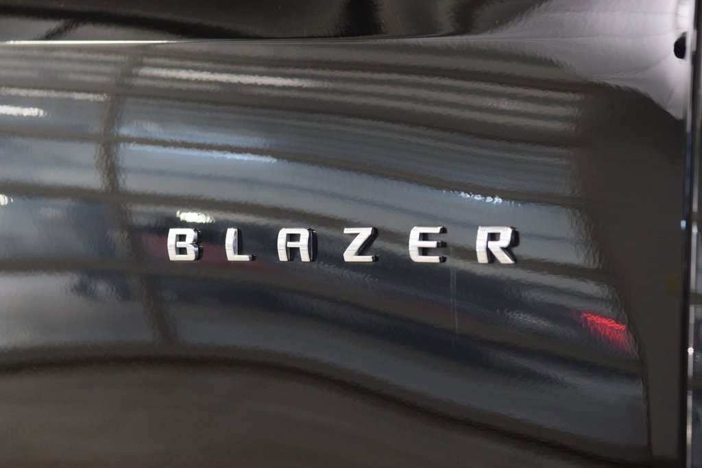 Used 2019 Chevrolet Blazer L image 16