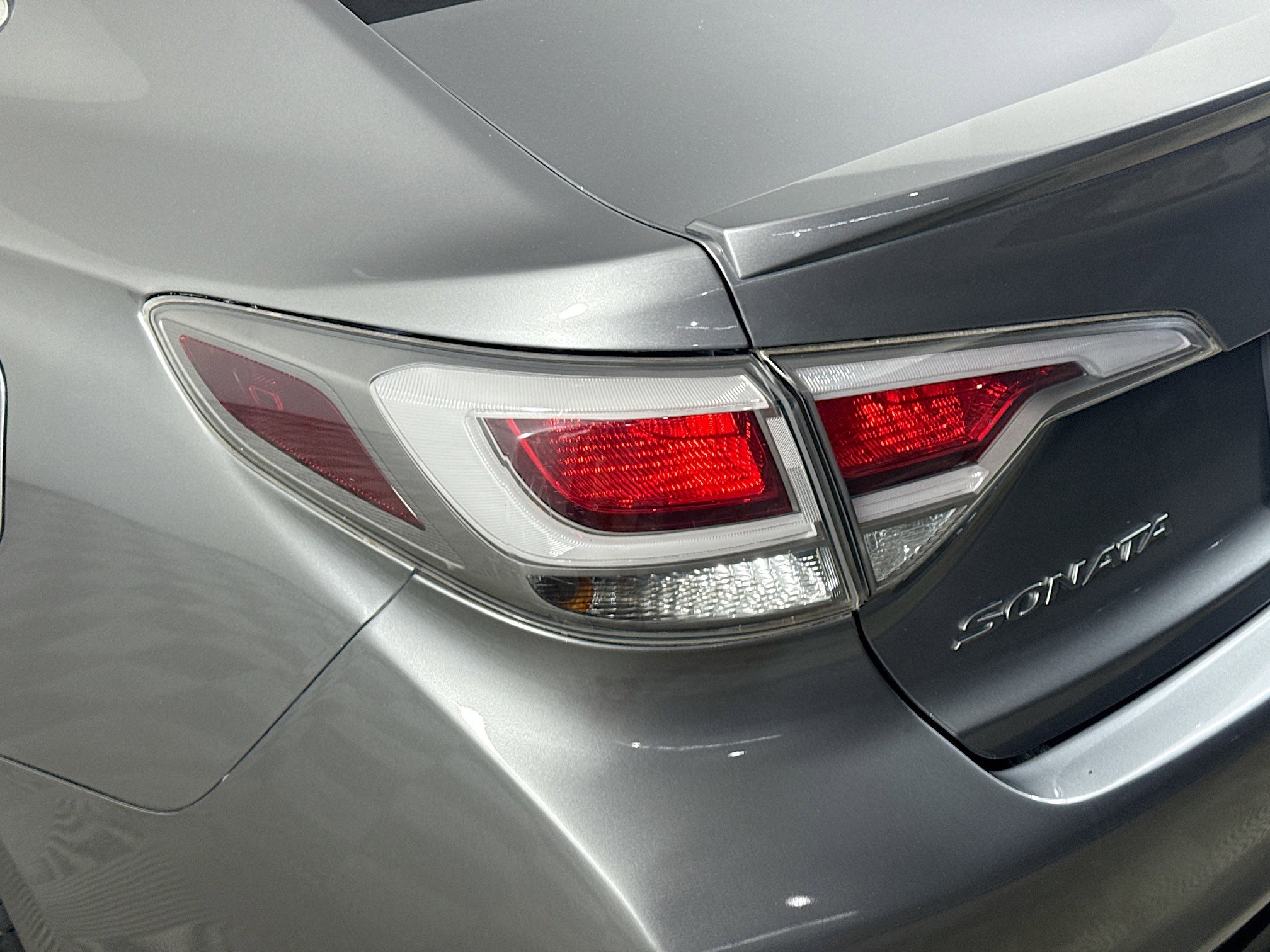 Used 2017 Hyundai Sonata Limited w/ Ultimate Package 02 image 36