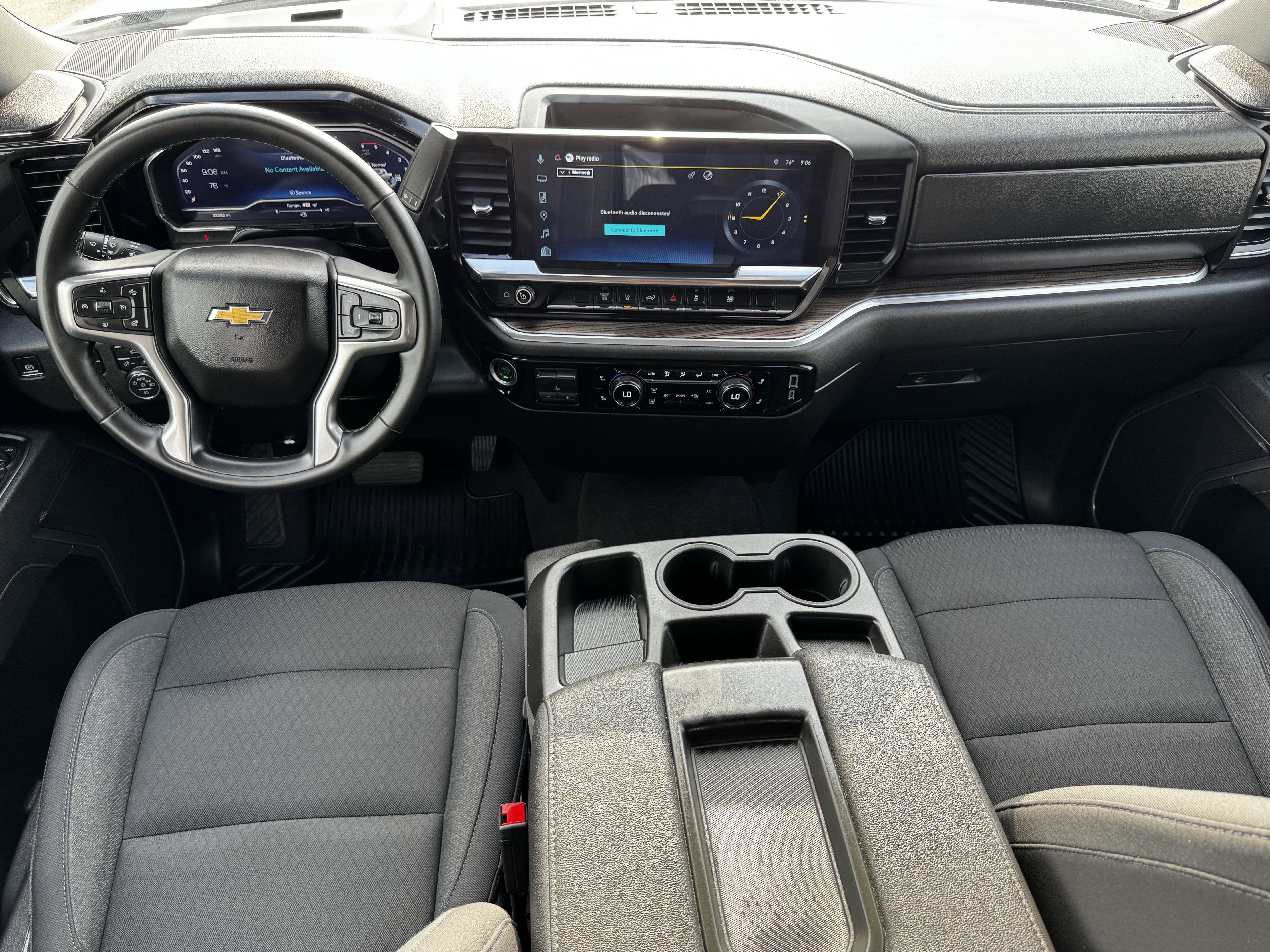 Used 2025 Chevrolet Silverado 2500 LT w/ Convenience Package AWD/4WD image 14