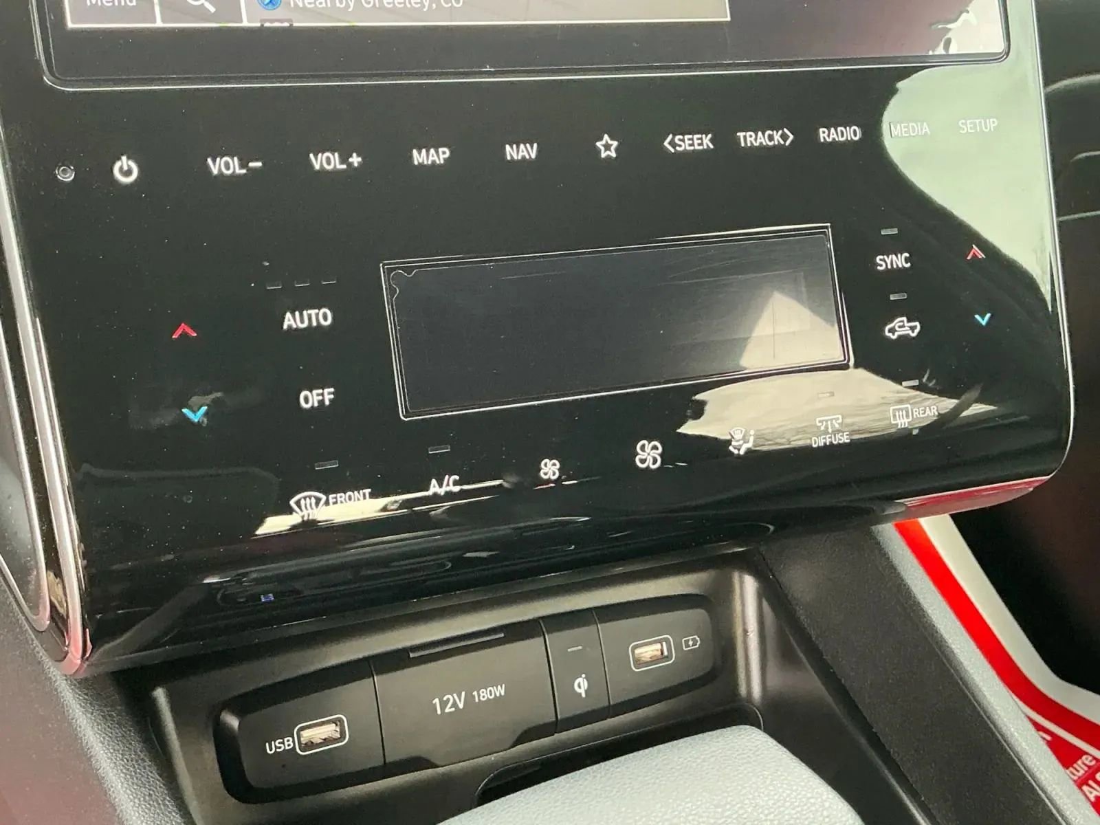 Used 2024 Hyundai Santa Cruz Night image 34