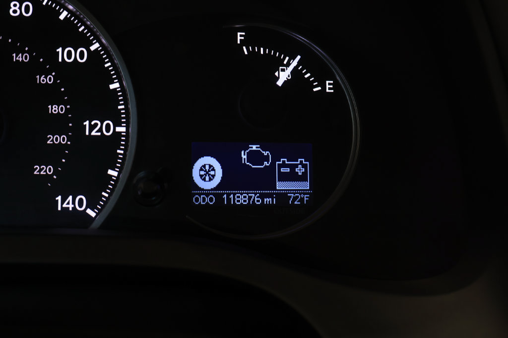 Used 2016 Lexus CT 200h w/ Seat Comfort Package FWD image 28