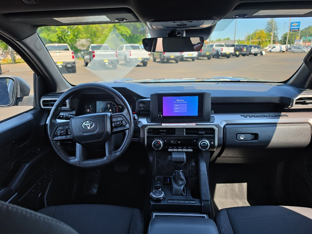 Certified 2025 Toyota Tacoma SR5 AWD/4WD image 19