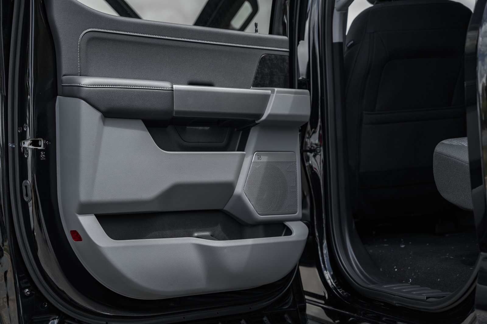 New 2026 Ford F250 XLT w/ XLT Premium Package image 39