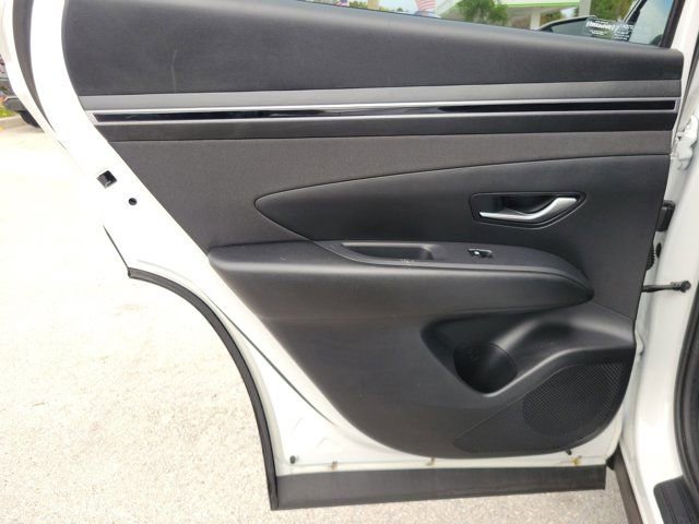 Certified 2023 Hyundai Tucson SEL w/ Convenience Package image 10