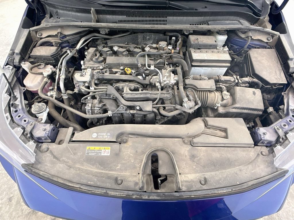 Used 2025 Toyota Corolla XSE FWD image 30