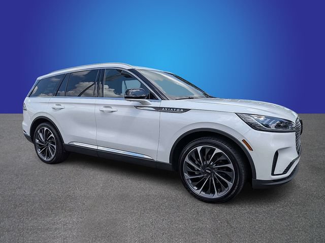 Used 2026 Lincoln Aviator Reserve RWD image 7