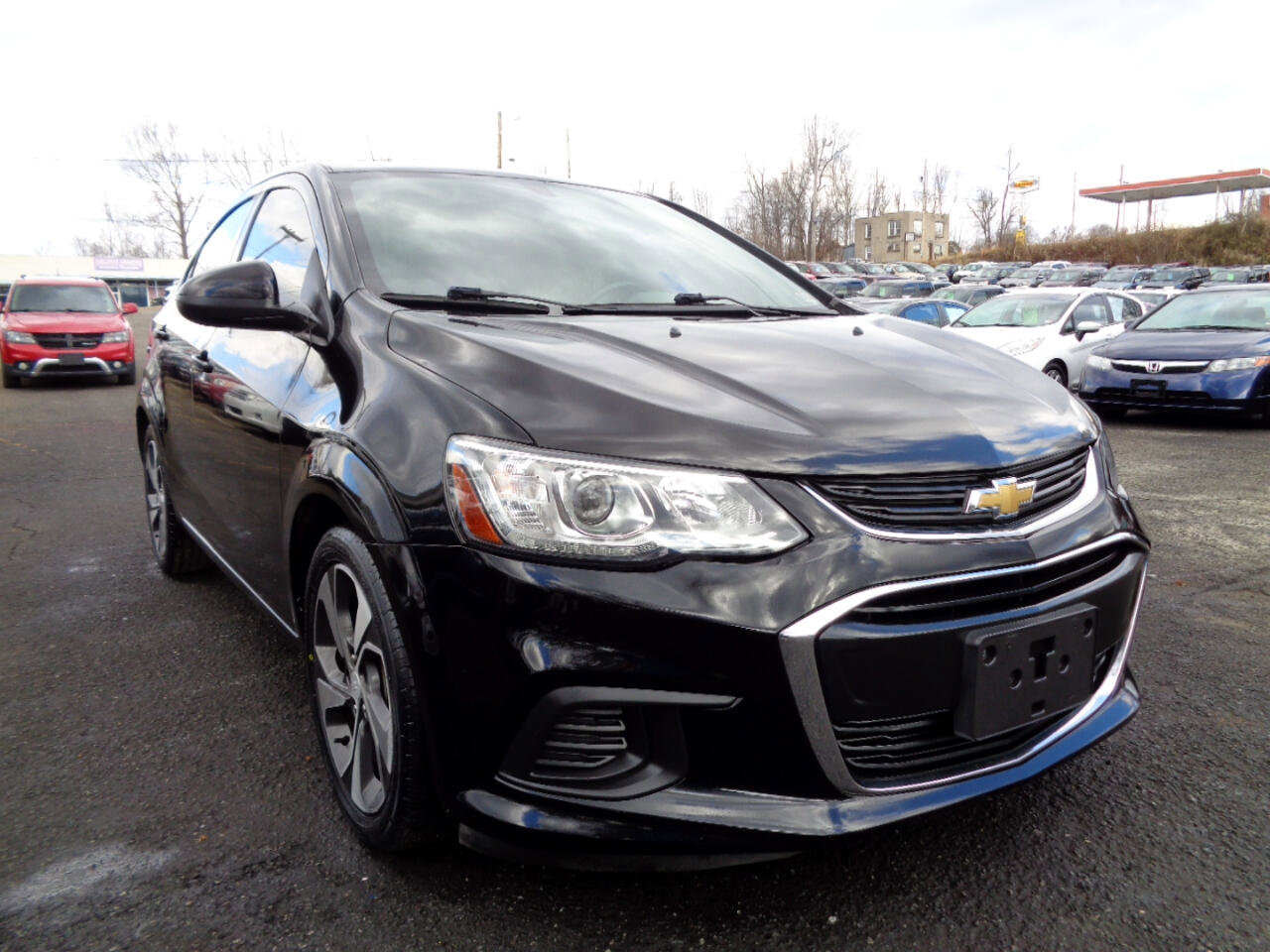 Used 2017 Chevrolet Sonic Premier image 3