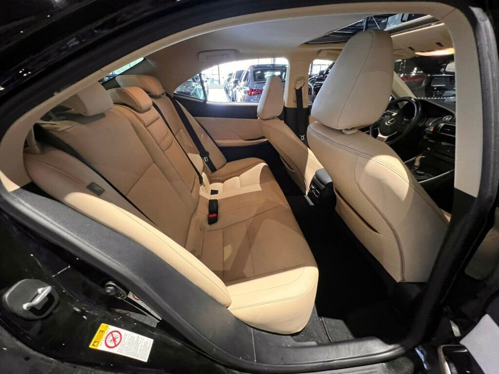 Used 2015 Lexus IS 250 image 14