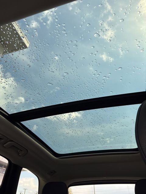 Used 2025 Volvo XC60 B5 Plus AWD/4WD image 20