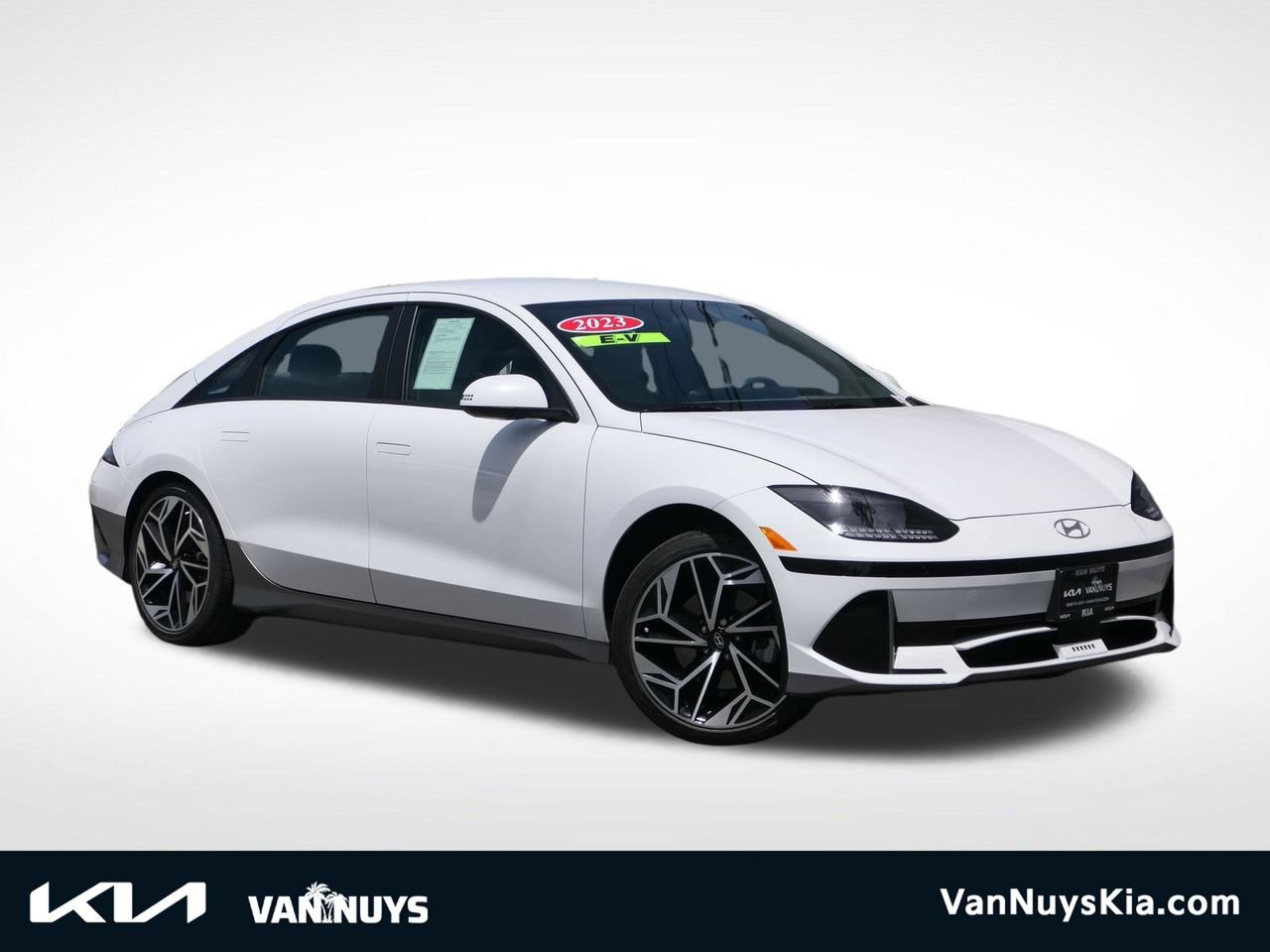 Used 2023 Hyundai Ioniq 6 SEL AWD/4WD image 1