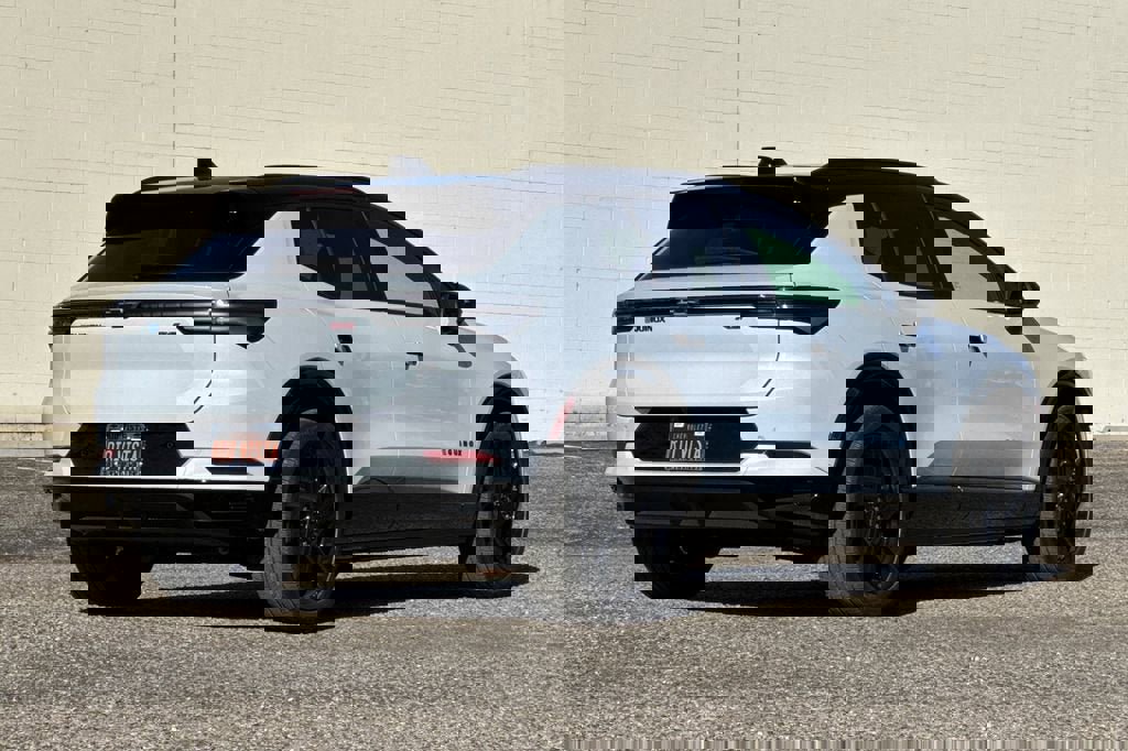 New 2026 Chevrolet Equinox EV RS image 4