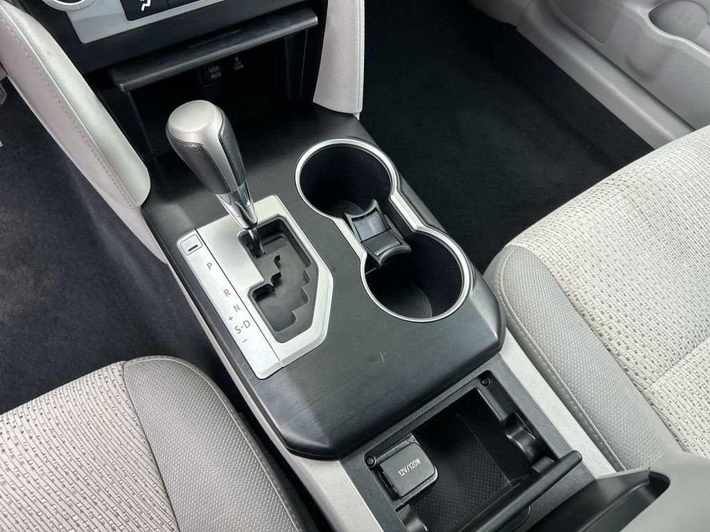 Used 2012 Toyota Camry LE FWD image 22
