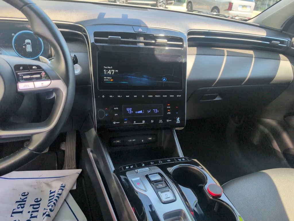 Certified 2023 Hyundai Tucson Limited AWD/4WD image 18